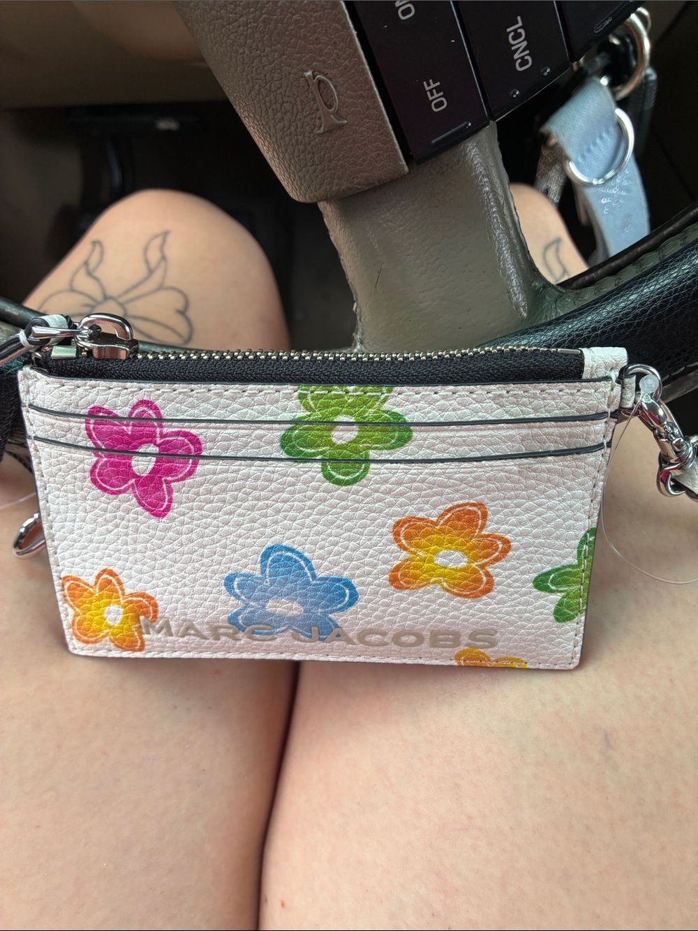 Marc Jacobs White Leather Floral Card Case - Multicolor Flowers
